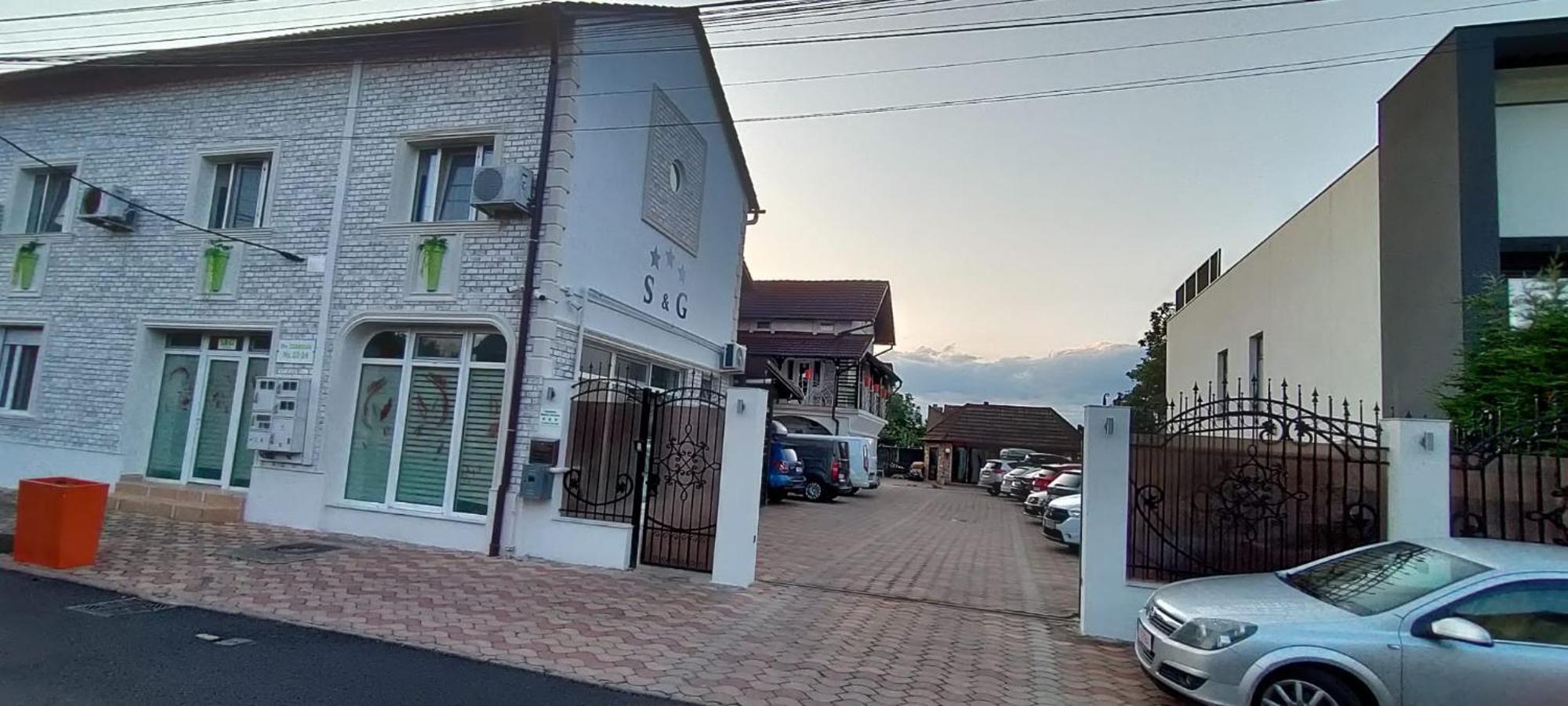Pensiunea Sergiu & Geanina Arad Zewnętrze zdjęcie